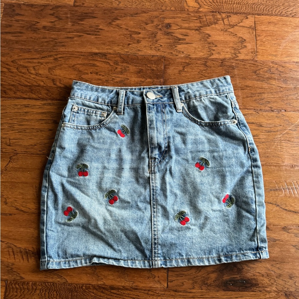 Forever 21 Cherry Embroidered Denim‎ Skirt